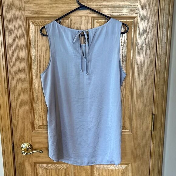 Cabi Tie Back MIST Sleeveless Blouse Top Large #5363 - Picture 3 of 6